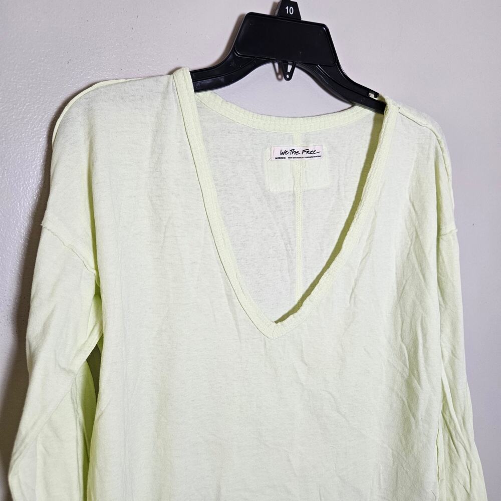 NWOT We The Free V Neck Lime Sorbet Coastal Cruising Long Sleeve Tee Sz M - Picture 5 of 14